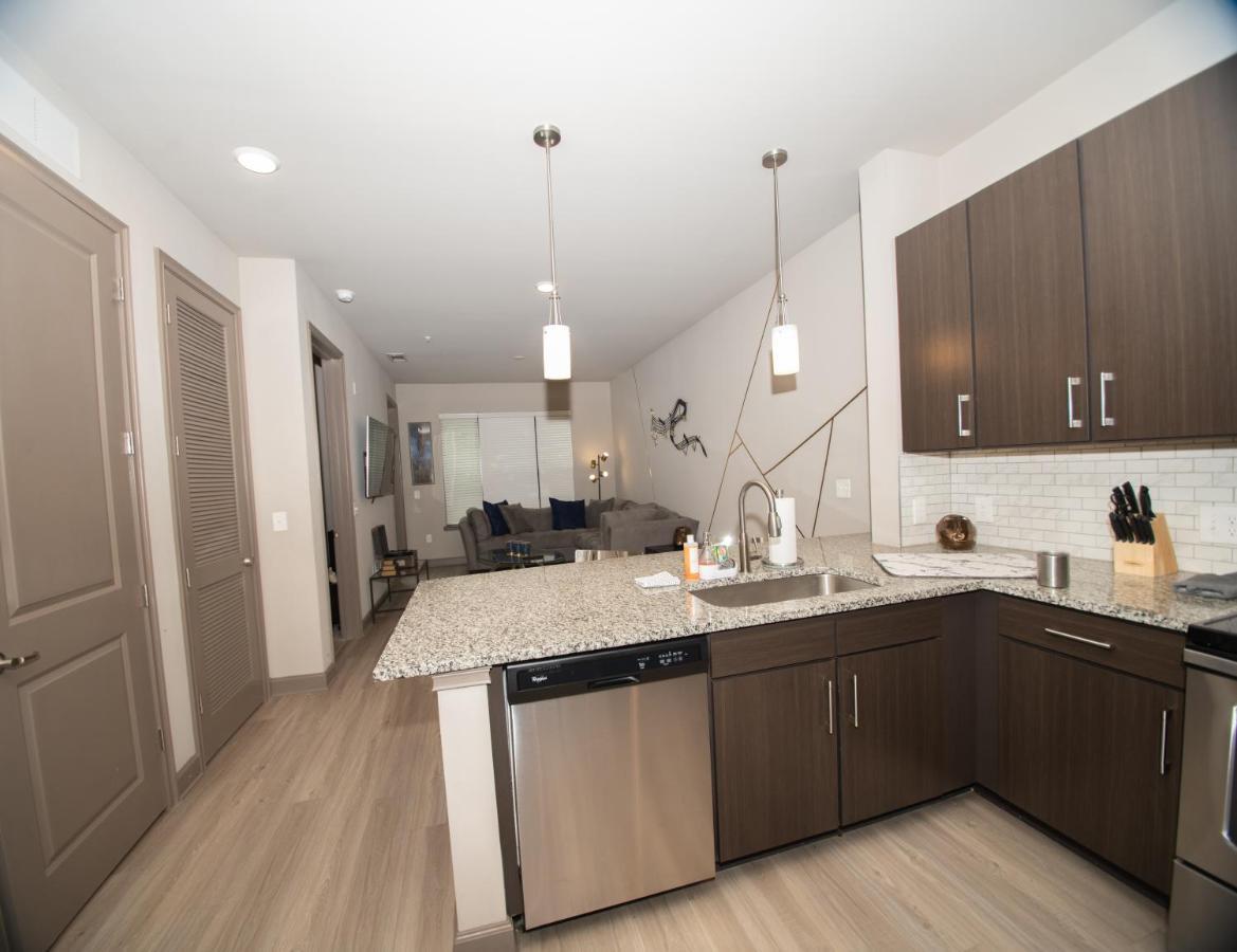 Awesome Atlanta Getaway Atlantic Station Area Apartment Exterior photo